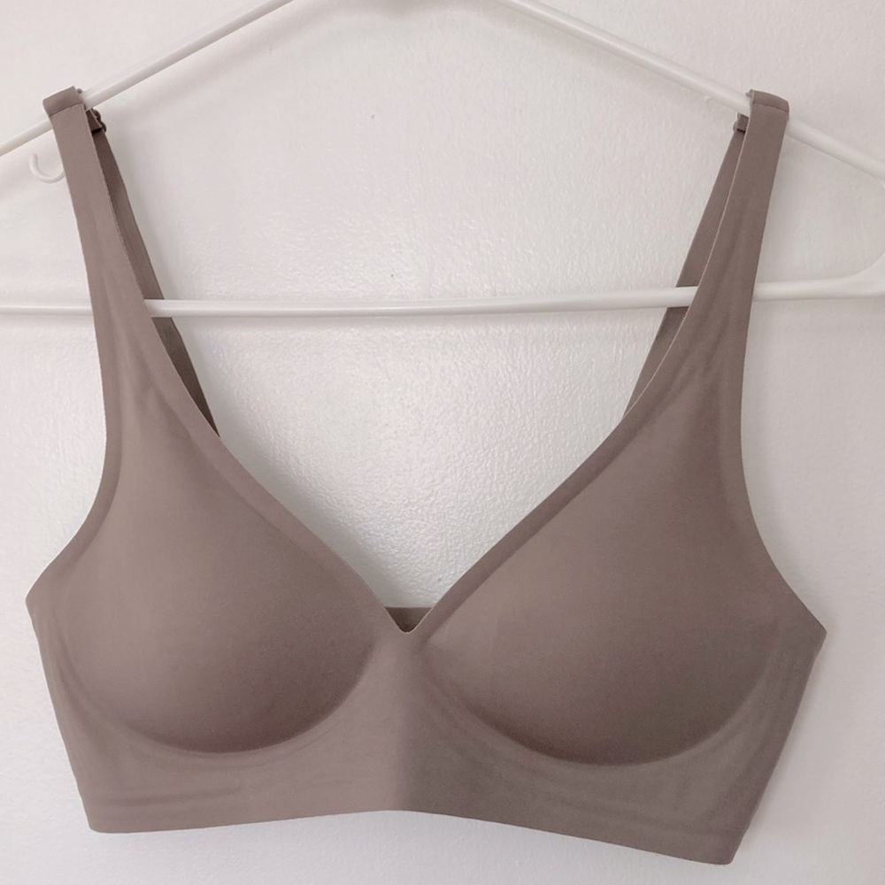 Seamless Lingerie Second Skin Lift Plunge Bra